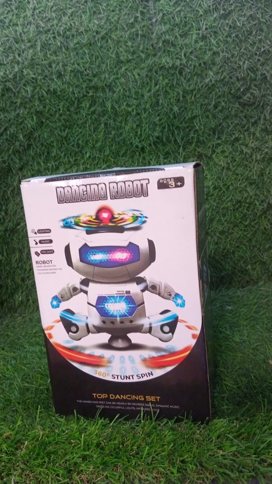 Dancing Robot with 3D Lights